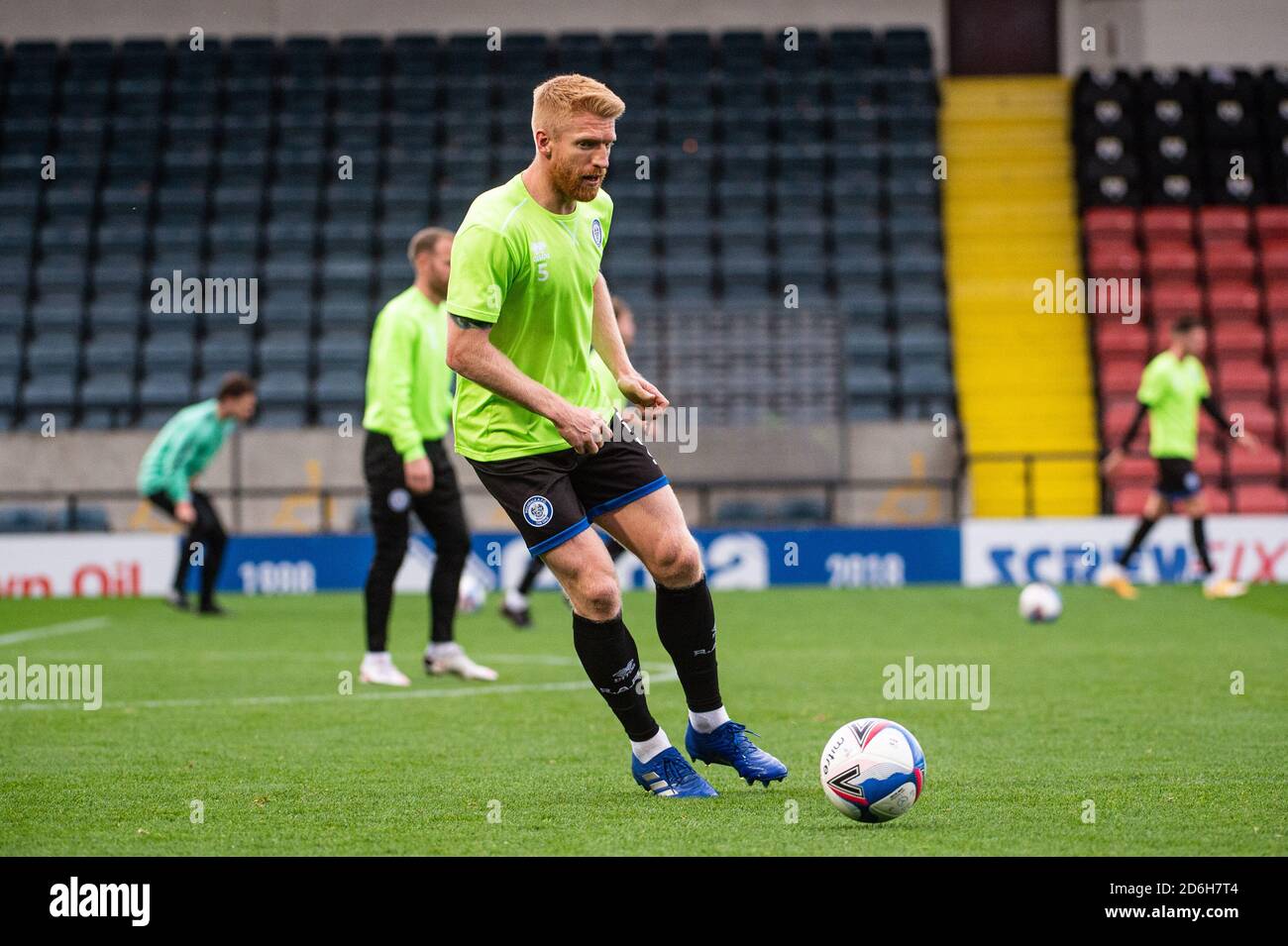 Rochdale, UK. 17th October, 2020. Paul McShane of Rochdale AFC warms up during the Sky Bet League 1 match between Rochdale and Hull City at Spotland Stadium, Rochdale on Saturday 17th October 2020. (Credit: Ian Charles | MI News) Credit: MI News & Sport /Alamy Live News Stock Photo