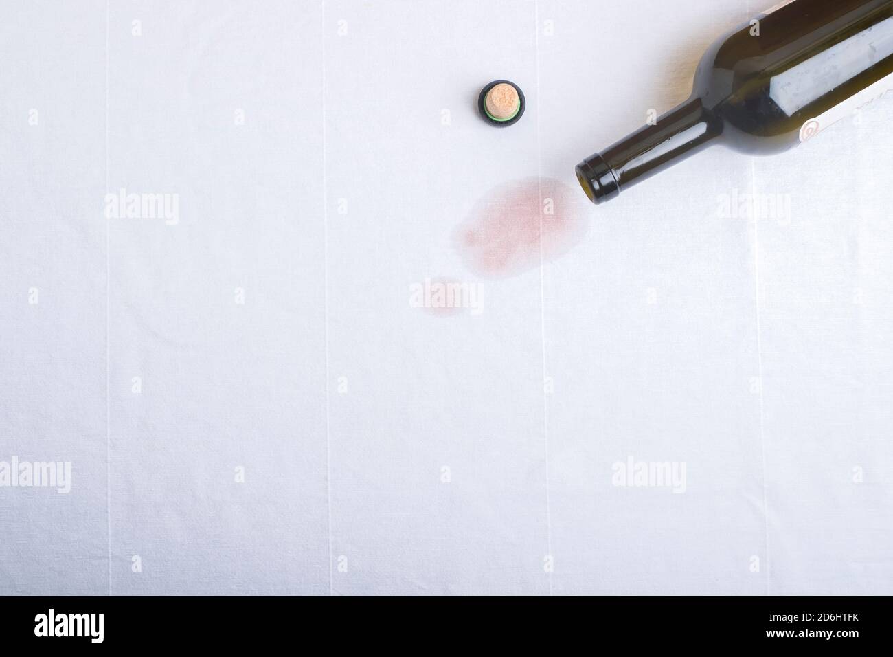 Red wine stain hi-res stock photography and images - Alamy