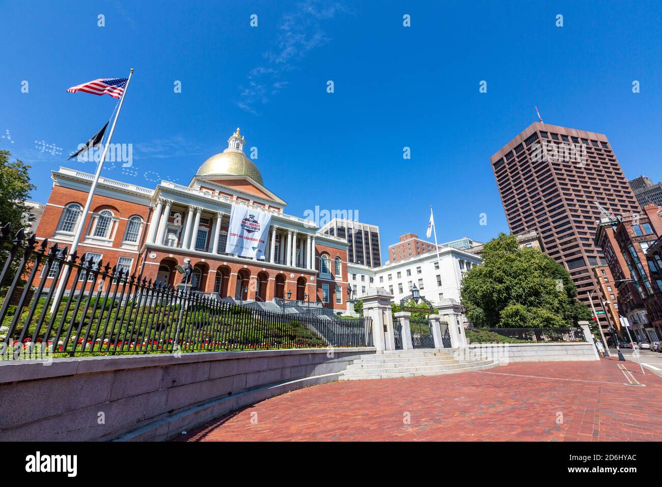 Beacon Hill, Boston - What to see, location, State House