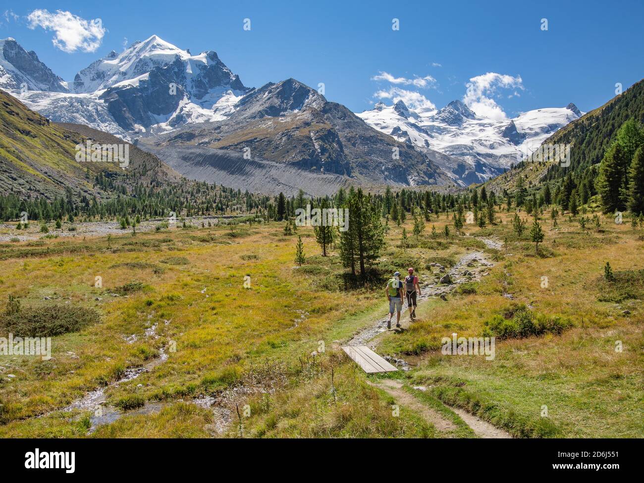 Hiking trail in the Roseg Valley, Val Roseg with Piz Roseg, Piz Glueschaint  and Roseg Glacier, Pontresina, Bernina Alps, Upper Engadine, Engadine Stock  Photo - Alamy, image size:1300x975