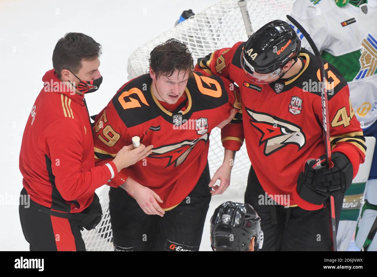 Moscow, Moscow, Russia. 17th Oct, 2020. KLIM KOSTIN (37) of Avangard Omsk  during Russian Kontinental Hockey League (KHL) action at Balashikha Ice  Palace Credit: Daniel Kutepov/ZUMA Wire/Alamy Live News Stock Photo 