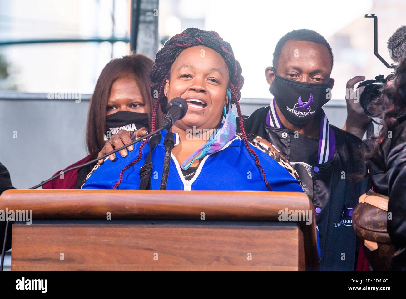 NEW YORK, NY – OCTOBER 17, 2020: Breonna Taylor's mother Tamika Palmer speaks at National State of Emergency Get Out The Vote Rally In New York. Stock Photo