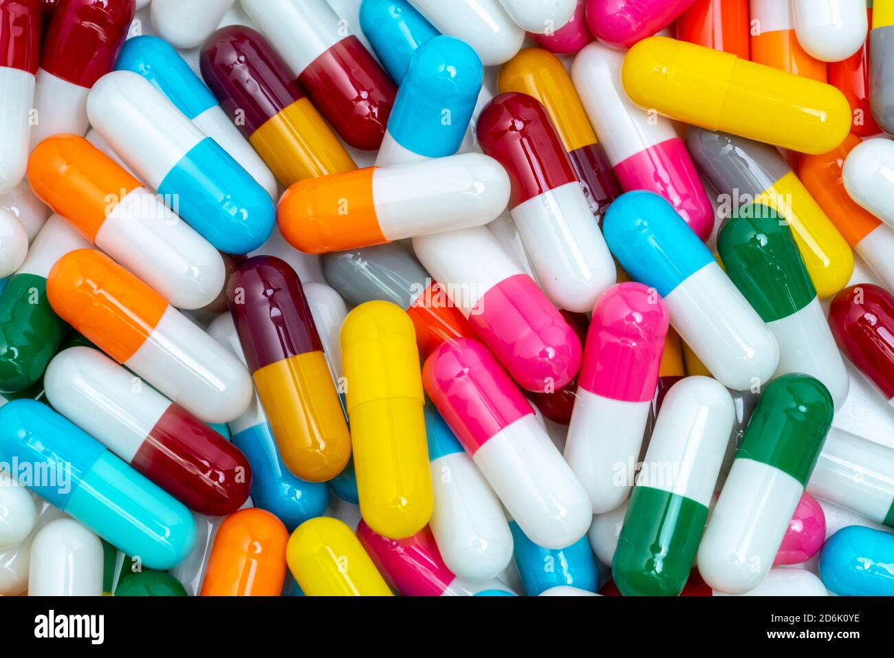 Capsule medicine hi-res stock photography and images - Alamy