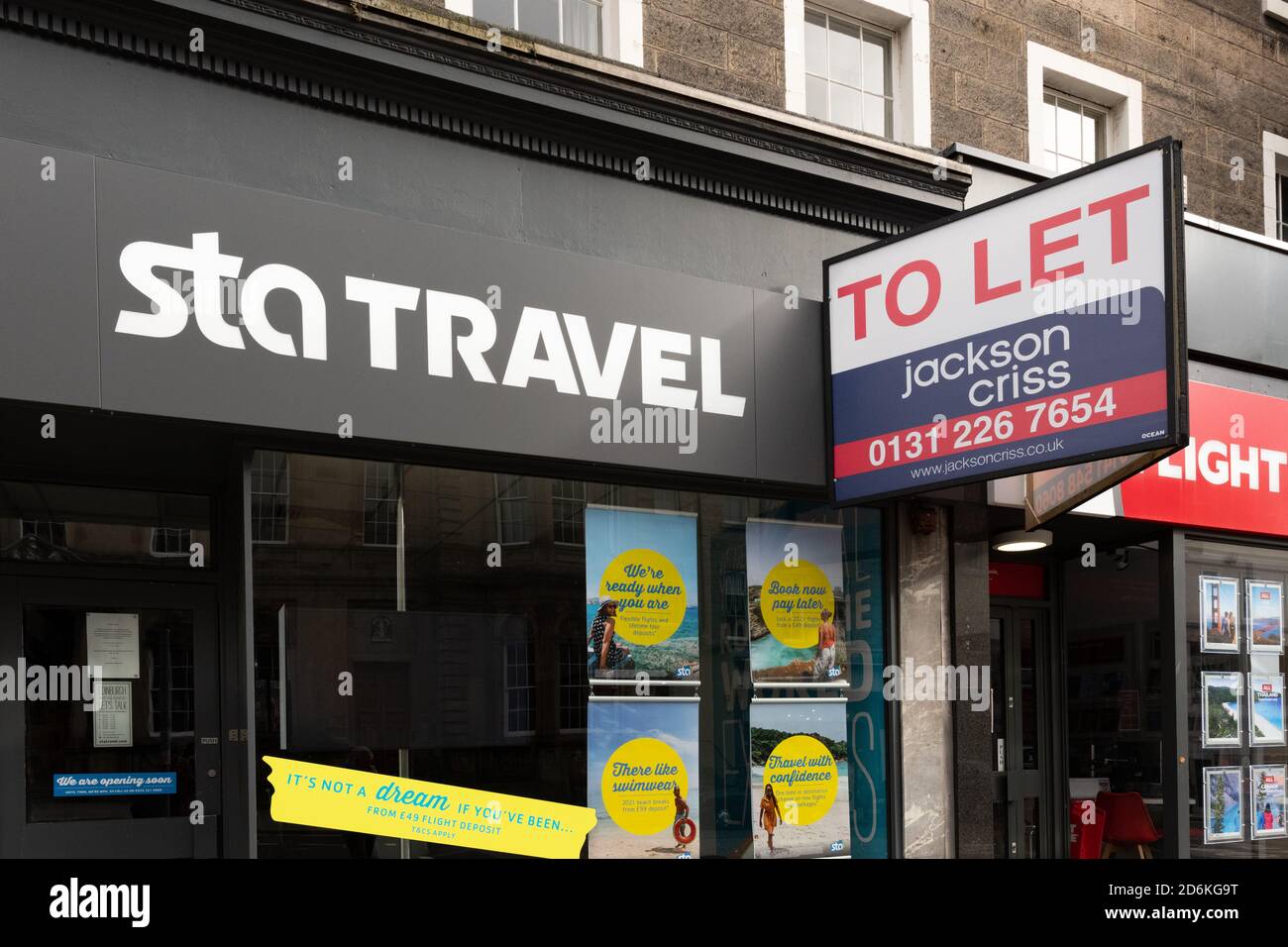 To Let sign outside closed STA Travel Store, Hanover Street, Edinburgh, Scotland, UK Stock Photo