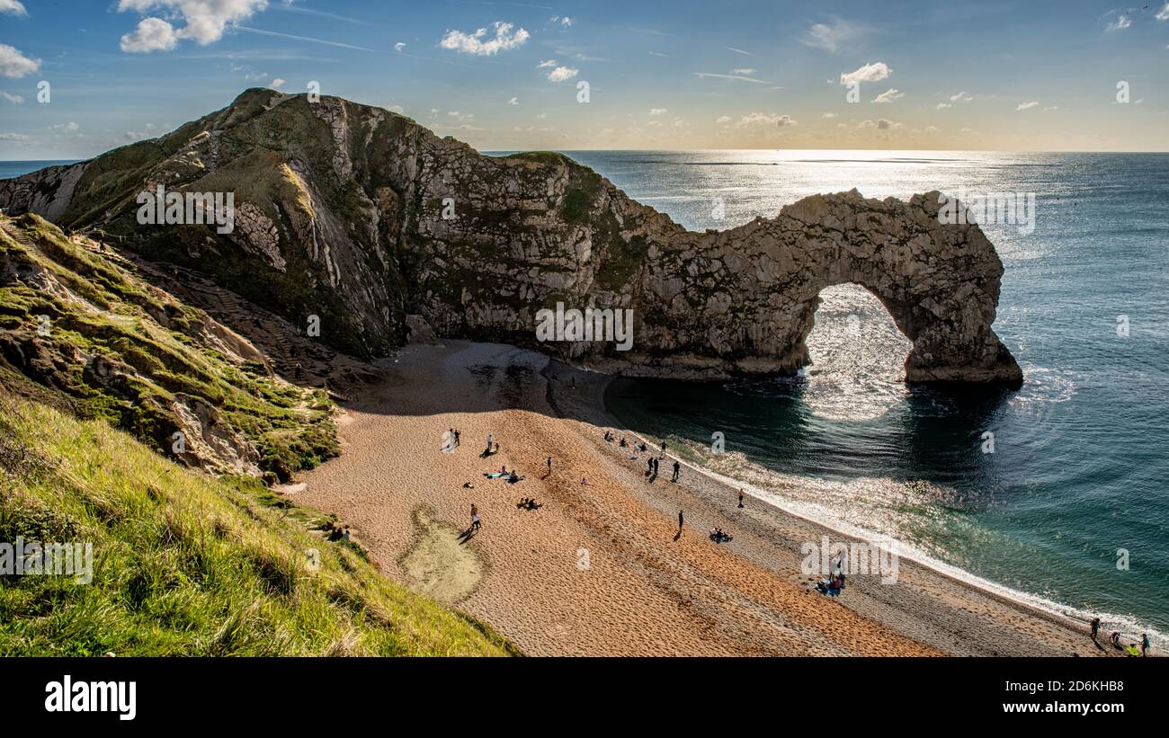 durdle-door-and-beach-dorset-england-stock-photo-alamy