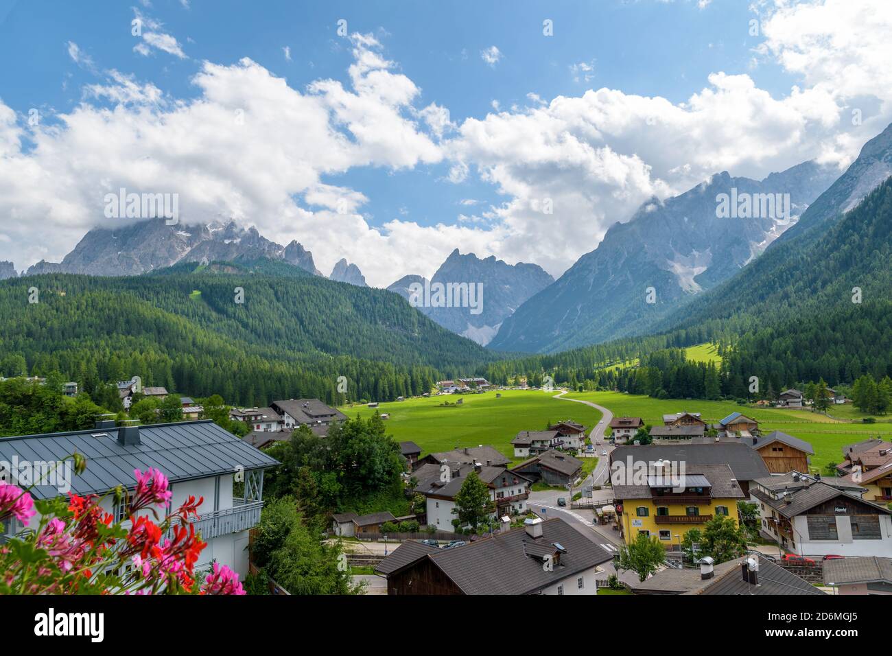 View to the beautiful rock formations of the UNESCO World Heritage of the Dolomites mountains and the valley Val Fiscalina in Sesto Stock Photo