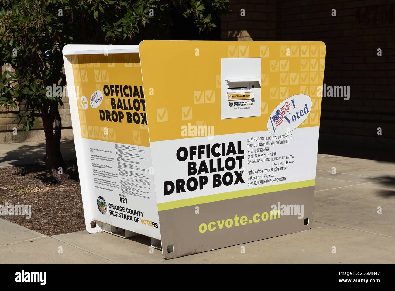 IRVINE, CALIFORNIA - 14 OCT 2020: An Official Ballot Drop Box in in Harvard Park, Irvine, Orange County, California. Stock Photo