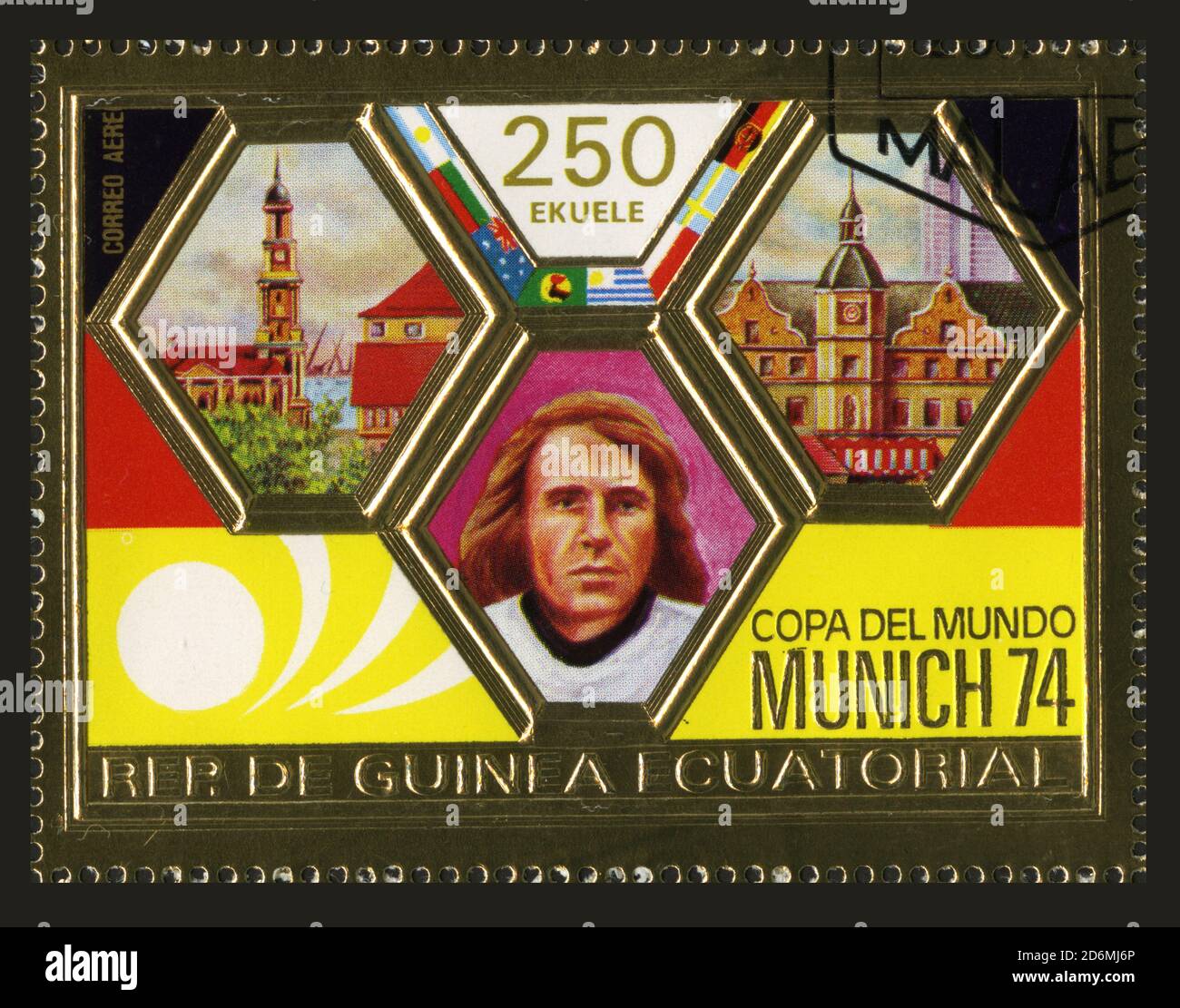 Cartaz Impresso Na Guiné Equatorial Mostra Santiago De Chile, Copa Do Mundo  De Futebol De 1974, Alemanha: Finais Da Copa Do Mundo Foto Editorial -  Imagem de passatempo, colheita: 164208851