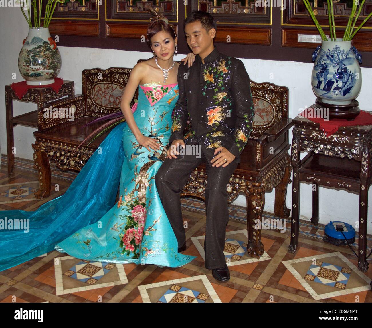 Pre-wedding pose of a young couple in a Chinese heritage mansion in George  Town, Penang, Malaysia Stock Photo - Alamy, image size:1300x1148