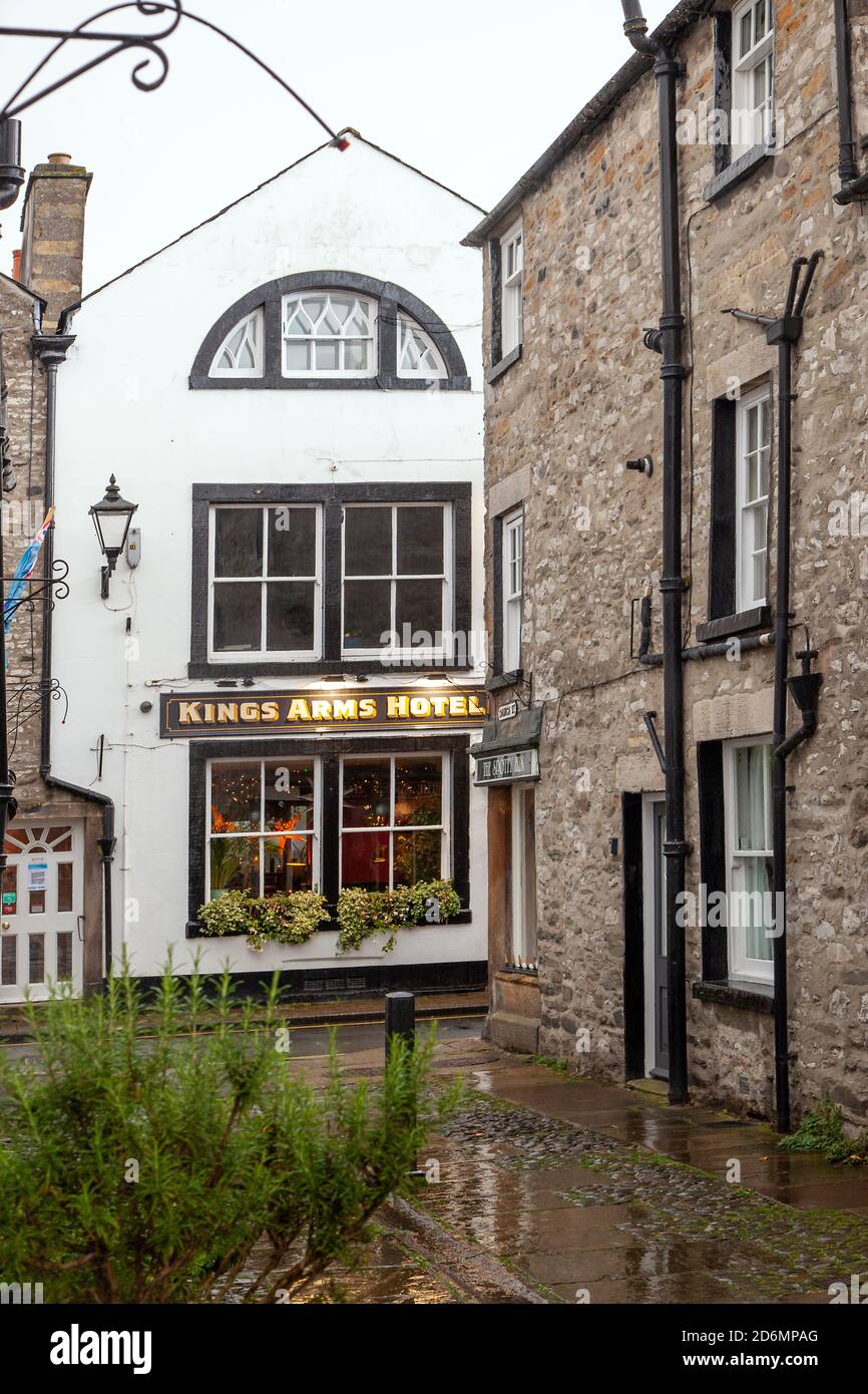 Kirkby lonsdale pub hires stock photography and images Alamy