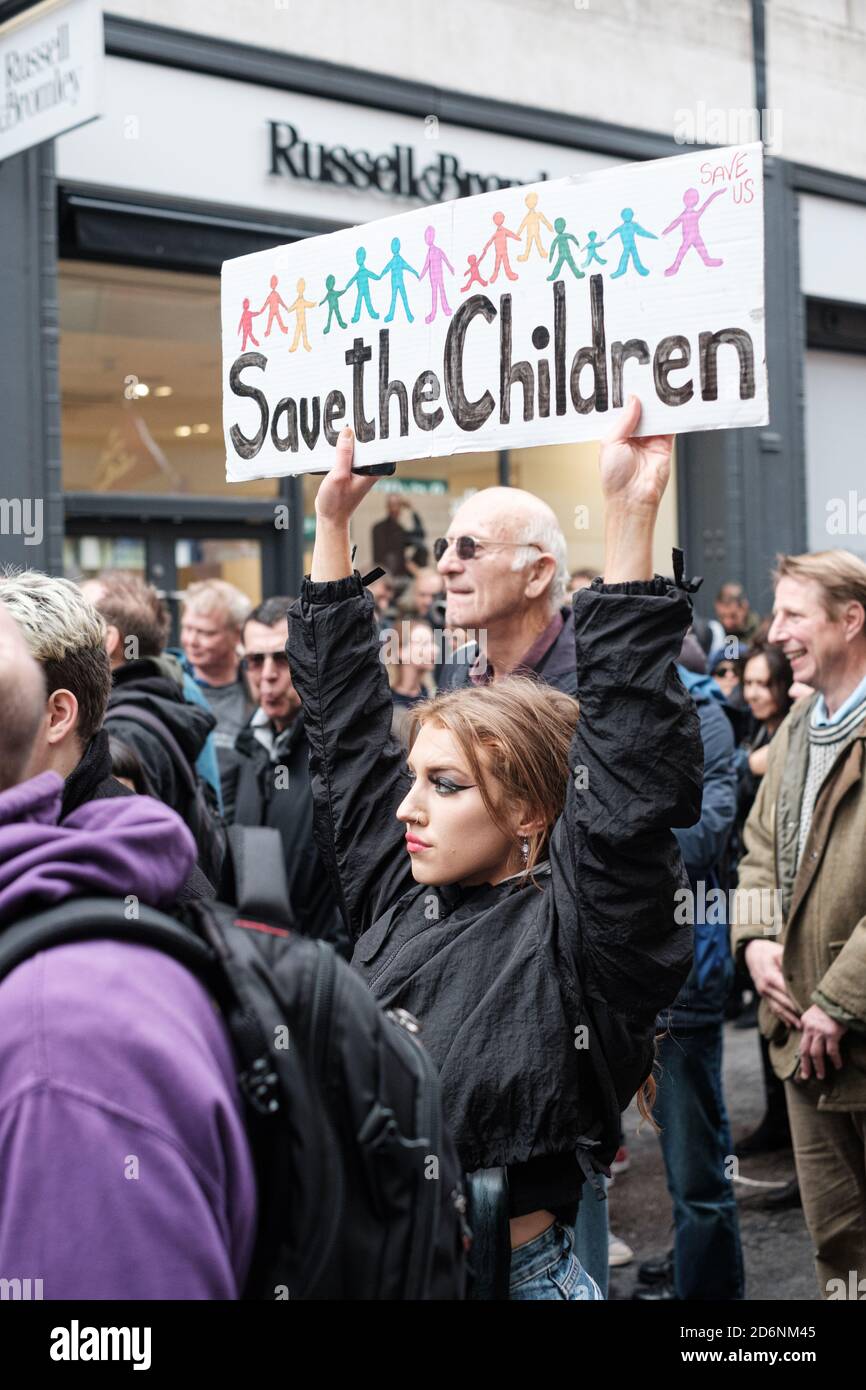 Stand Up X With Piers Corbyn (Jeremy Corbyn's Brother) Rally in Central ...