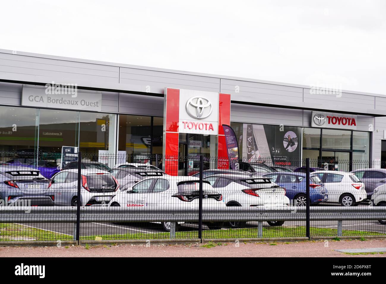 Bordeaux , Aquitaine / France 10 10 2020 Toyota text sign and logo front of Automobile store