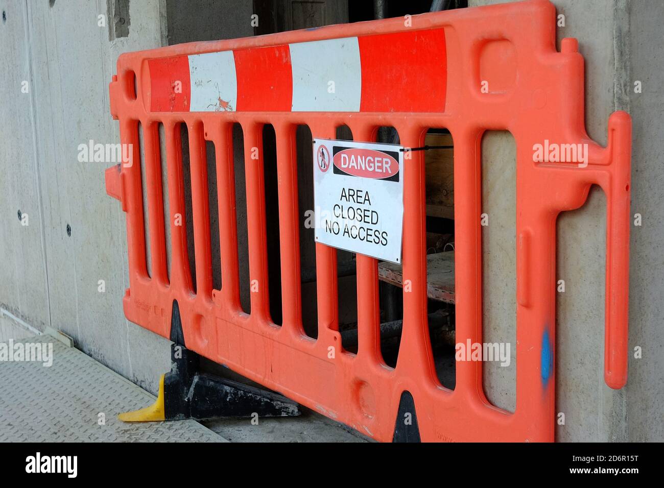 Plastic safety barrier hi-res stock photography and images - Alamy