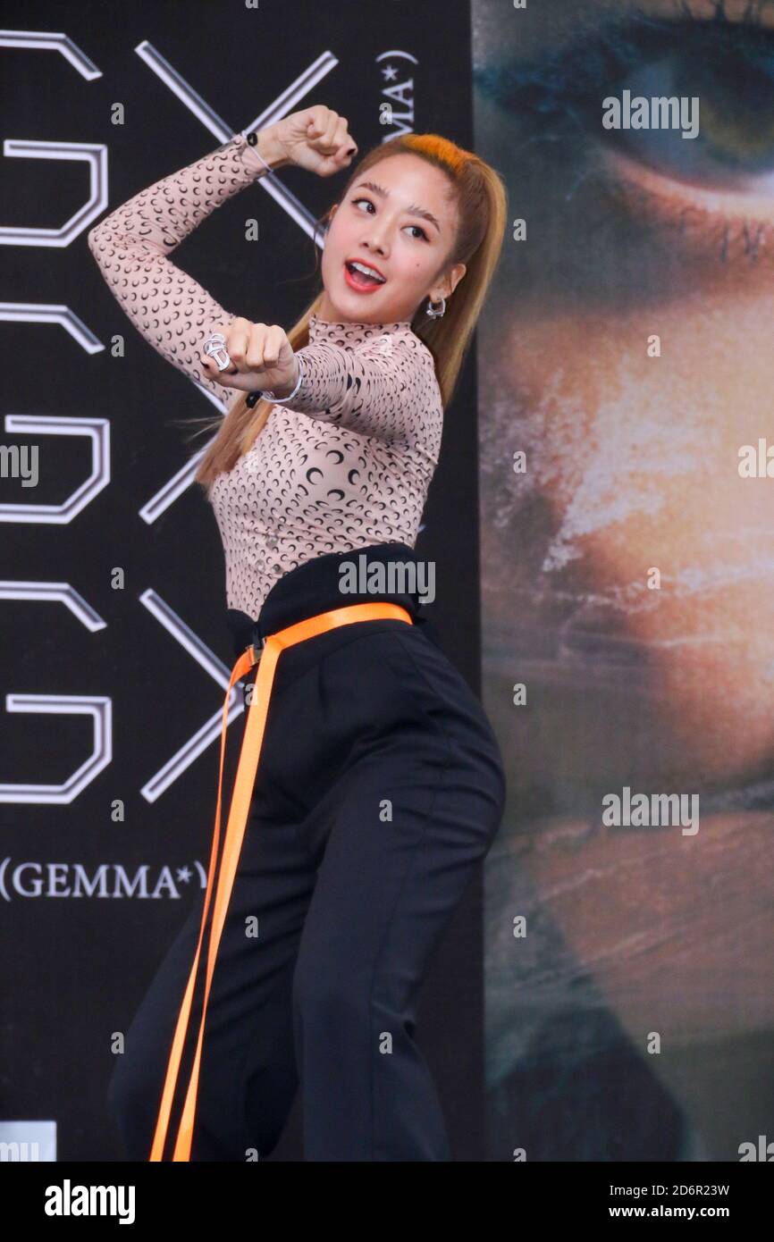 Taipei. 18th Oct, 2020. Emma Wu promotes her new album °GX± in Taipei