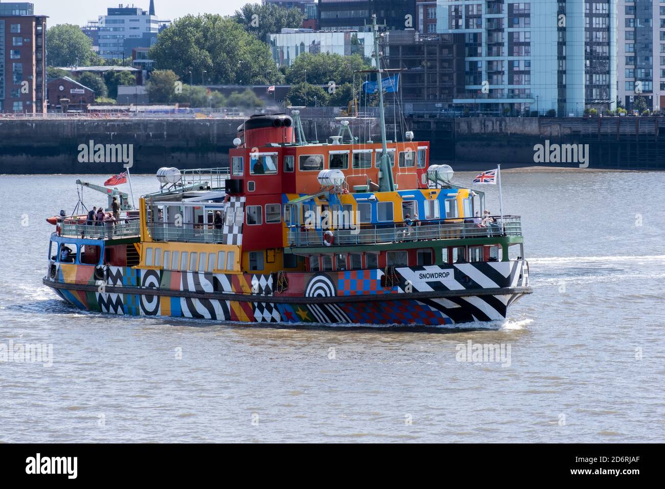 The Mersey Dazzle Ferry Snowdrop approaching Seacombe on Wirral July 2020 Stock Photo