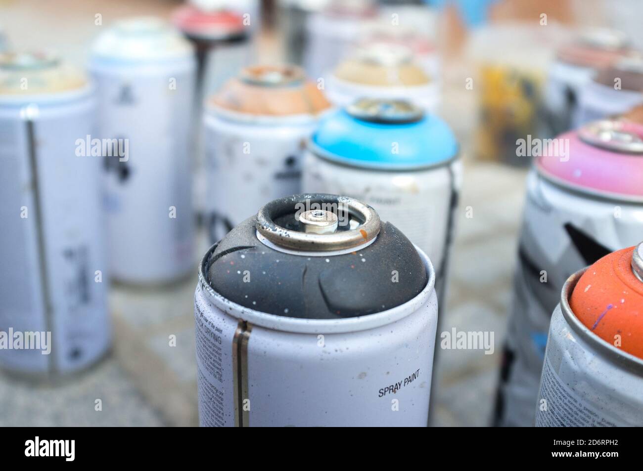 Aerosol cans hi-res stock photography and images - Alamy