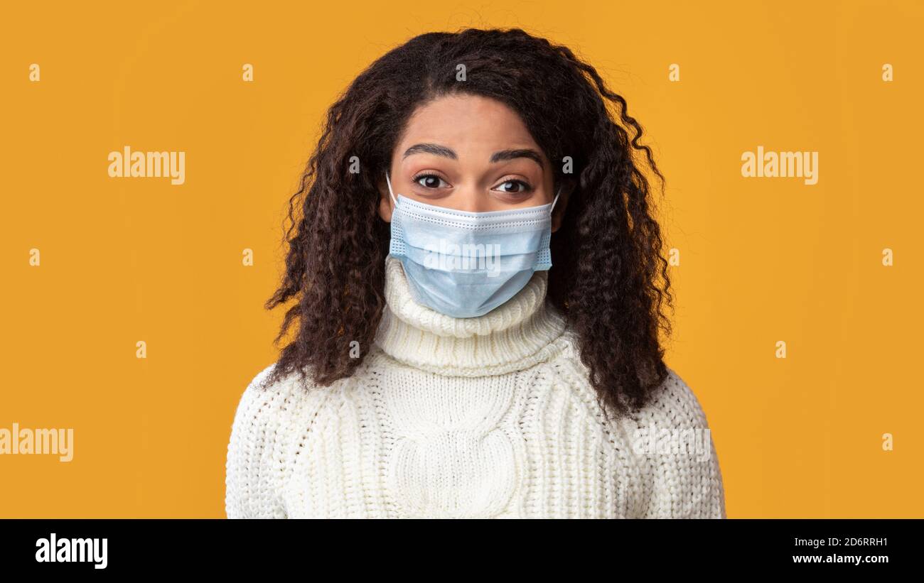 Young woman in medical mask hi-res stock photography and images - Alamy