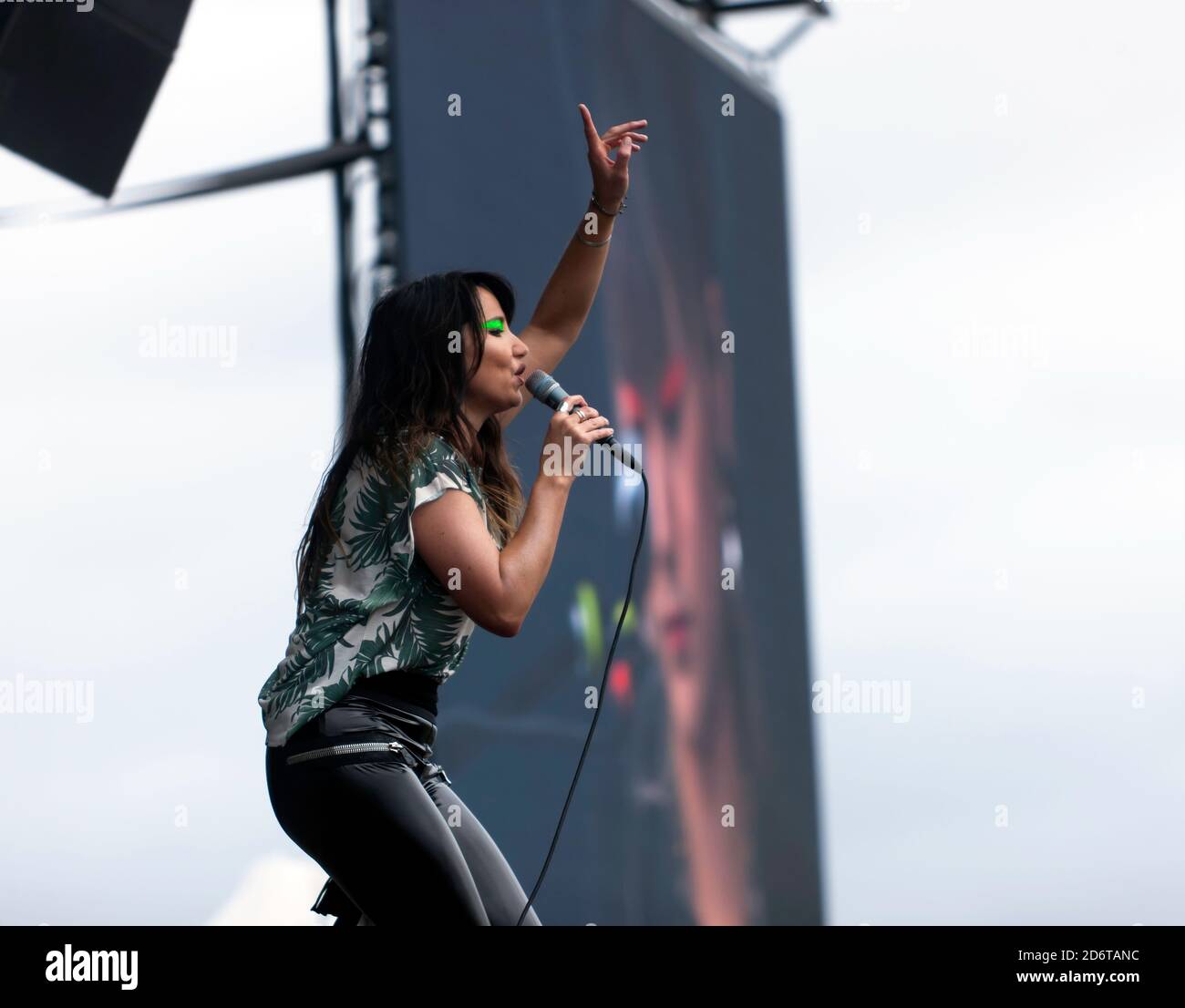 KT Tunstall performs a storming set on the main stage of the 2017 On Blackheath Music Festival Stock Photo