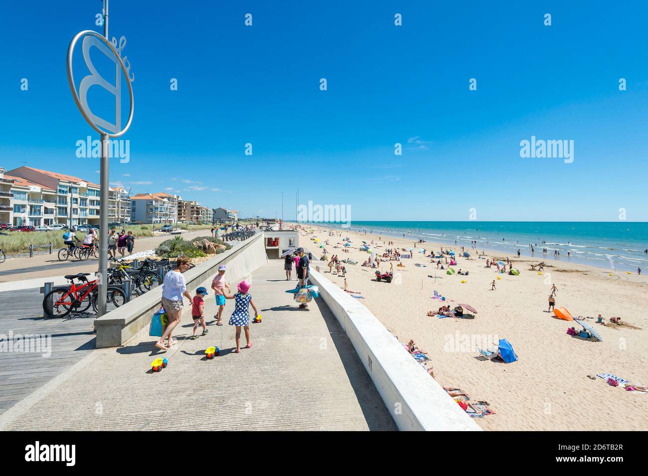 Plage des demoiselles hi-res stock photography and images - Alamy