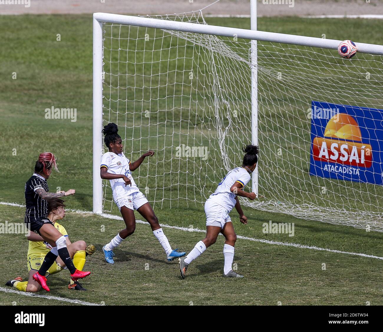 Diany (#8 Corinthians) during the Campeonato Paulista Feminino football  match between Sao Jose EC and