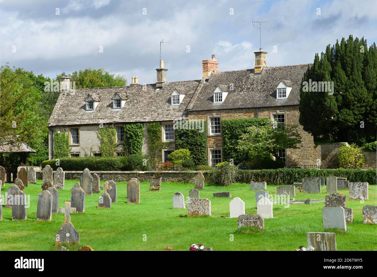 Kingham oxfordshire village hires stock photography and images Alamy
