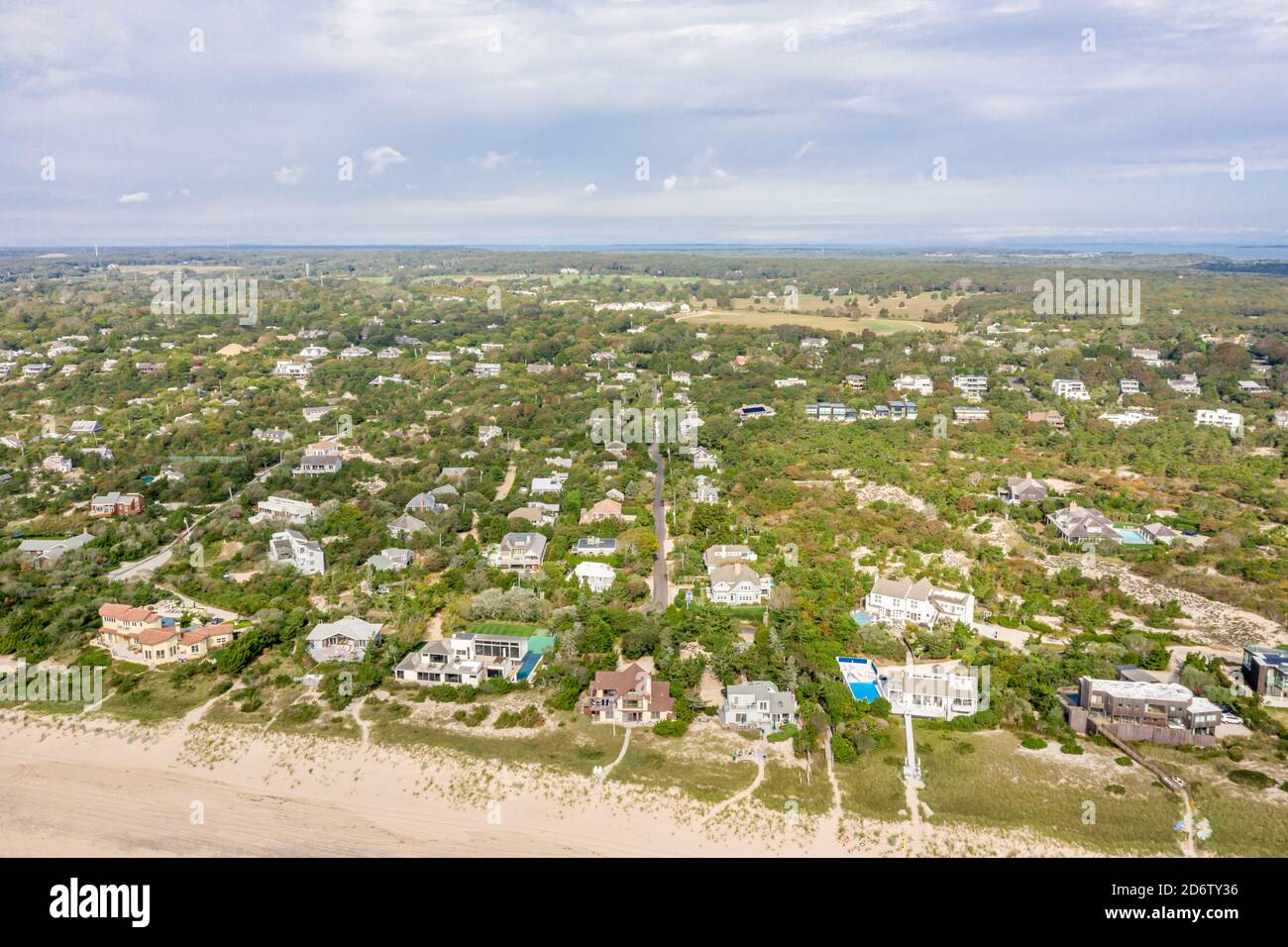 aerial image of homes along the coast in Amagansett, NY Stock Photo Alamy