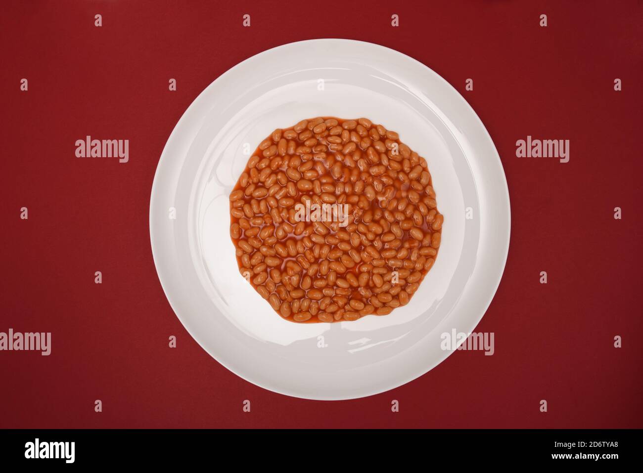 baked beans on a plate Stock Photo