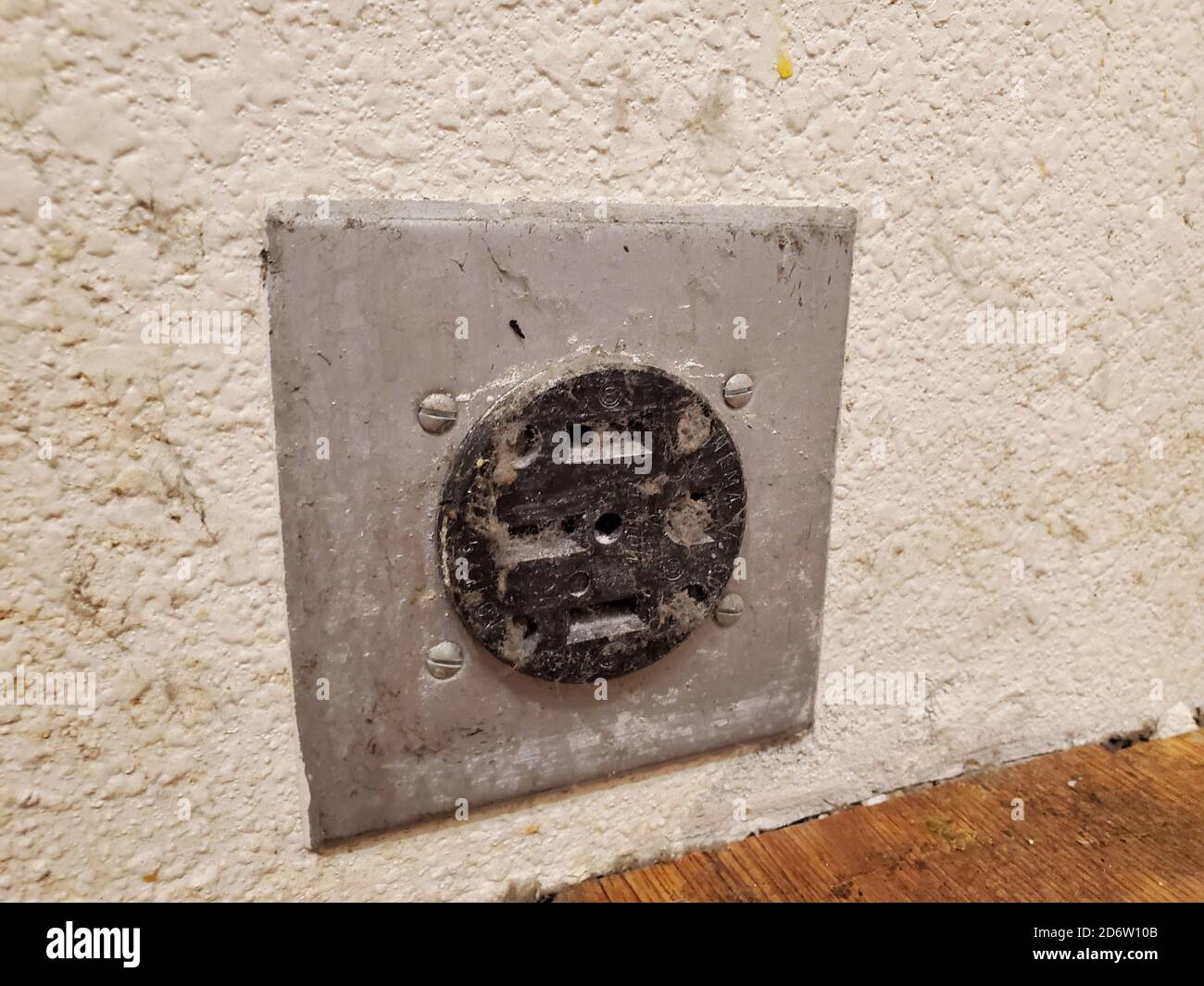 240 volt hires stock photography and images Alamy