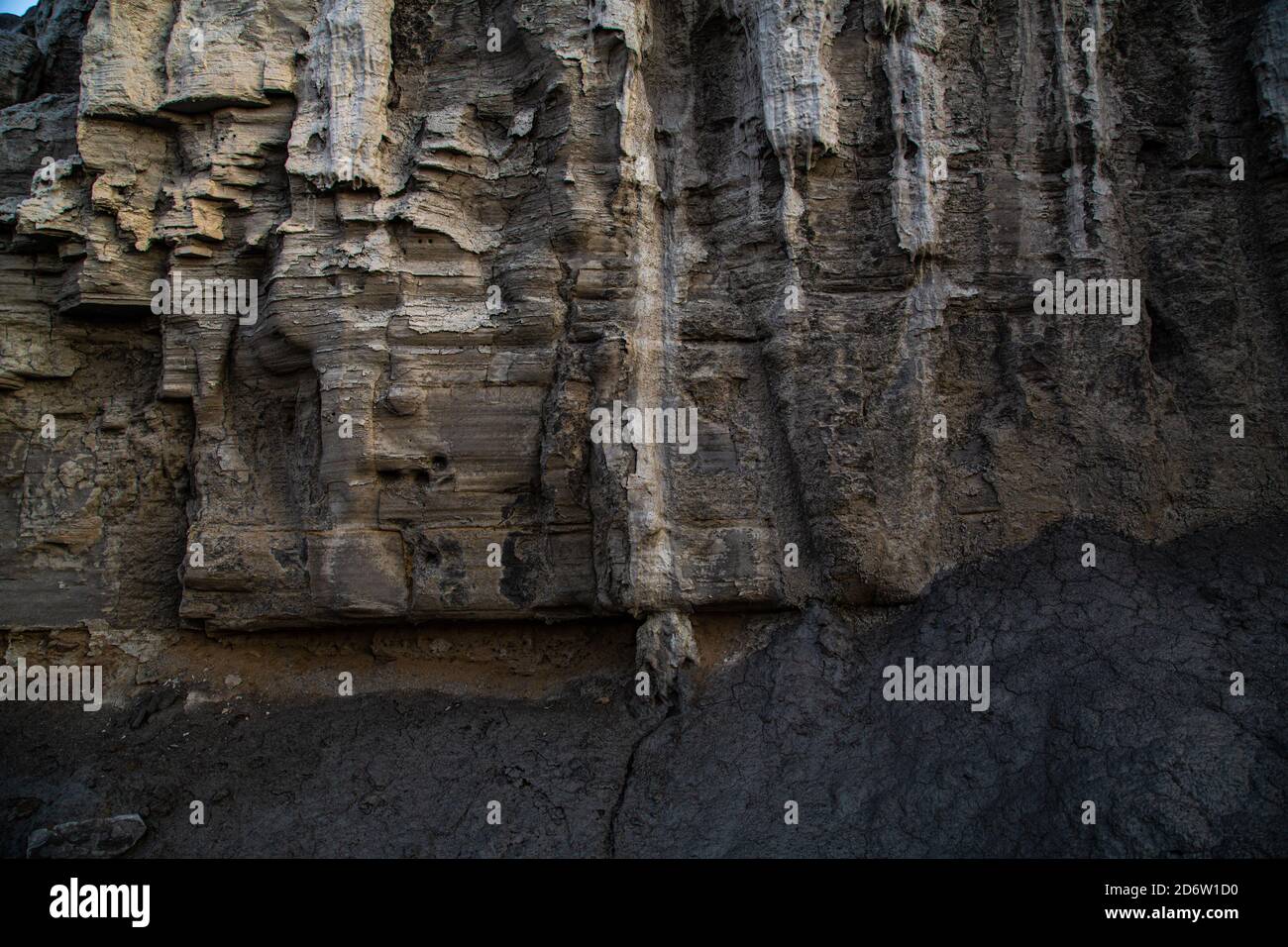 Layered shapes hi-res stock photography and images - Alamy