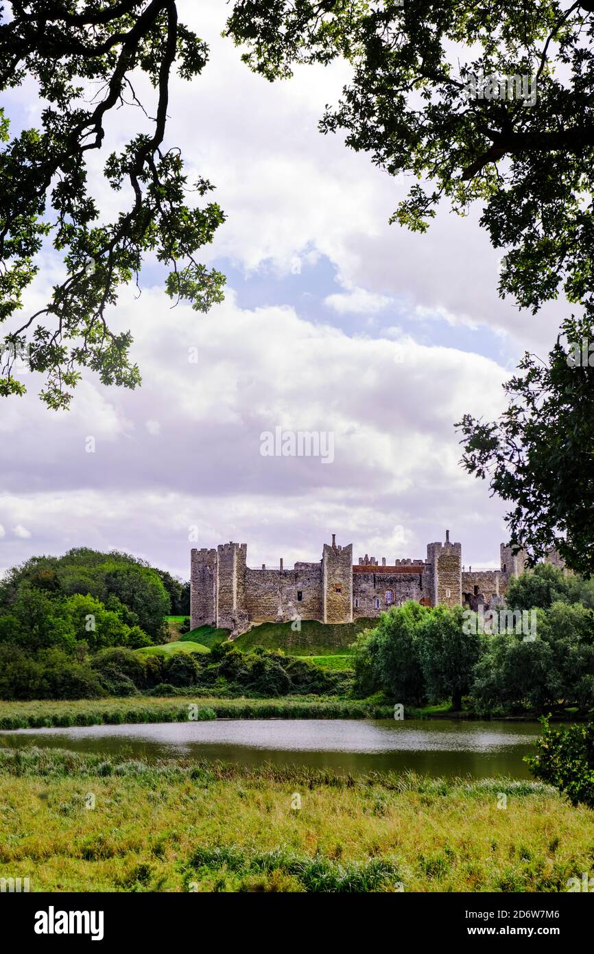 Framlington Framlington Castle High Resolution Stock Photography and Images - Alamy