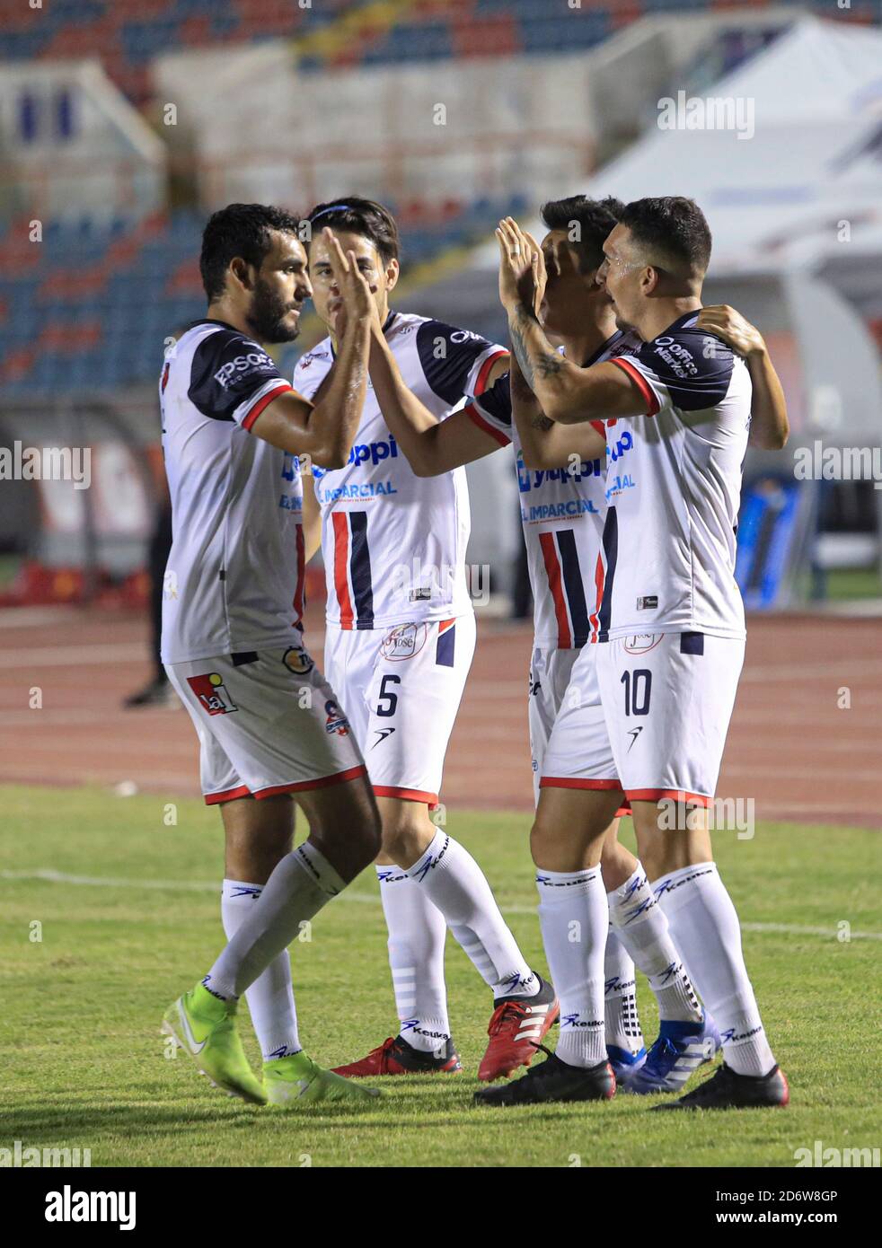 Rai Villa de Cimarrones de Sonora celebra dos golesvs Leones Negros,  partido de la liga Expancion Mx el 18 octubre 2020 en estadio Heroe de  Nacozari en Hermosillo, Mexico. © (© Photo