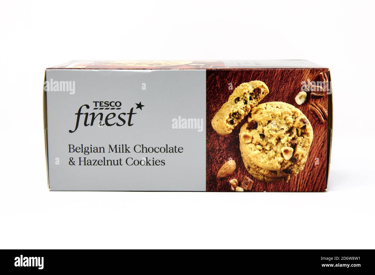 Tesco Finest Chunky Milk Chocolate & Hazelnut Cookies Stock Photo Alamy