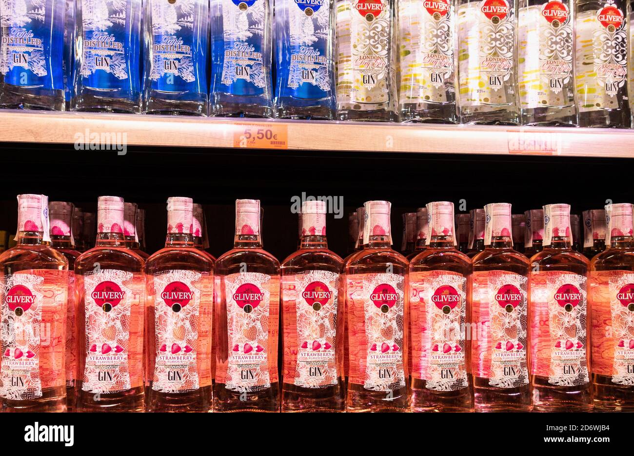 Glivery strawberry Gin (bottom) and triple Gin (top) in Mercadona