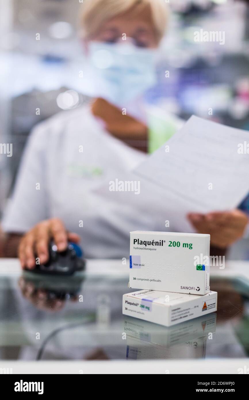 Plaquenil ® Hydroxychloroquine malaria drug molecule, France. Stock Photo