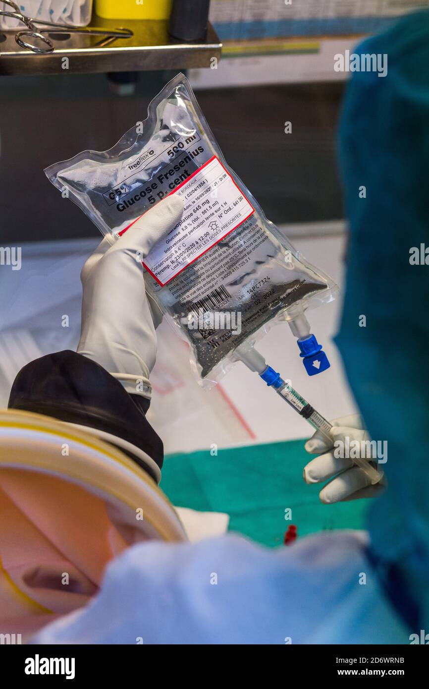 Preparation of chemotherapy treatments, France. Stock Photo