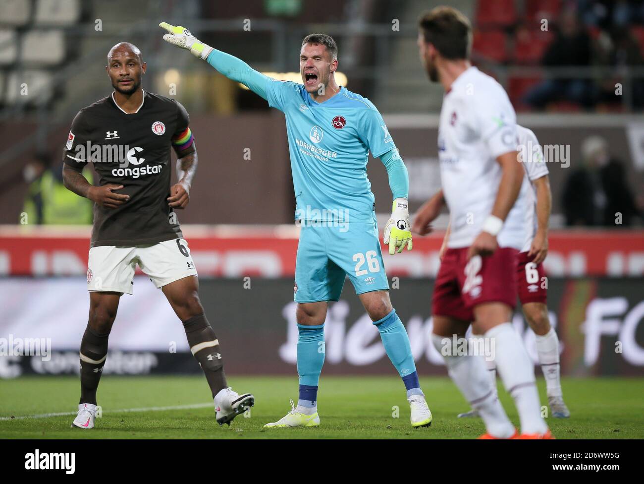 Hamburg, Germany. 19th Oct, 2020. Football: 2nd Bundesliga, 4th matchday, FC St. Pauli - 1st FC Nürnberg, at the Millerntor stadium. Nuremberg goalkeeper Christian Mathenia (M) gestures. Credit: Selim Sudheimer/dpa - IMPORTANT NOTE: In accordance with the regulations of the DFL Deutsche Fußball Liga and the DFB Deutscher Fußball-Bund, it is prohibited to exploit or have exploited in the stadium and/or from the game taken photographs in the form of sequence images and/or video-like photo series./dpa/Alamy Live News Stock Photo