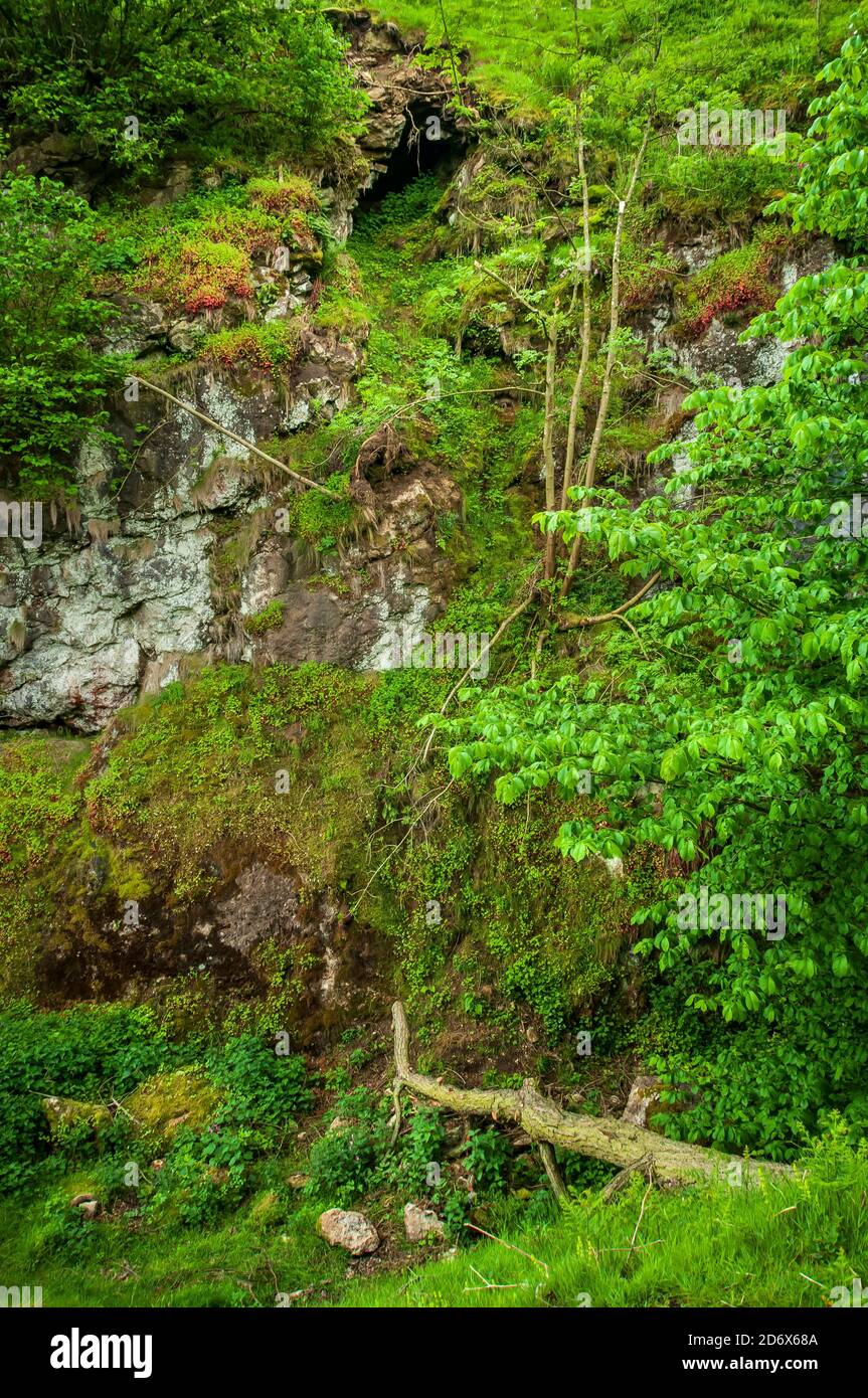 Small collapsing hi-res stock photography and images - Alamy