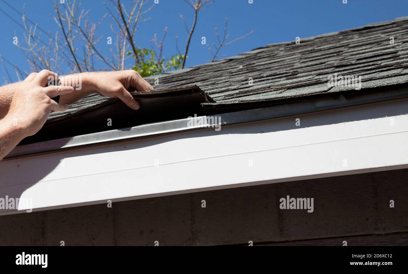Rubber shingles hires stock photography and images Alamy