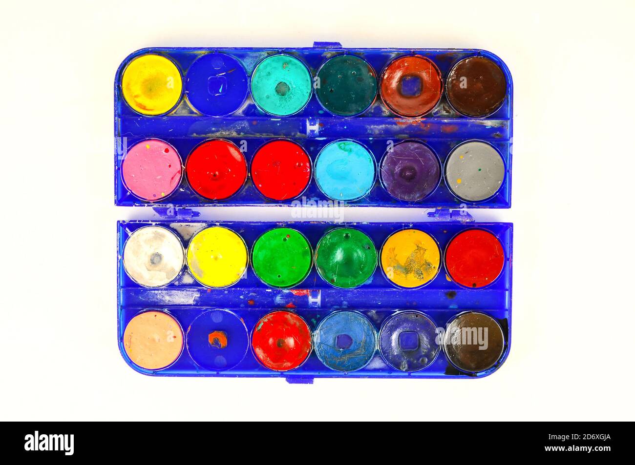 Simple watercolour paints palette Stock Photo - Alamy
