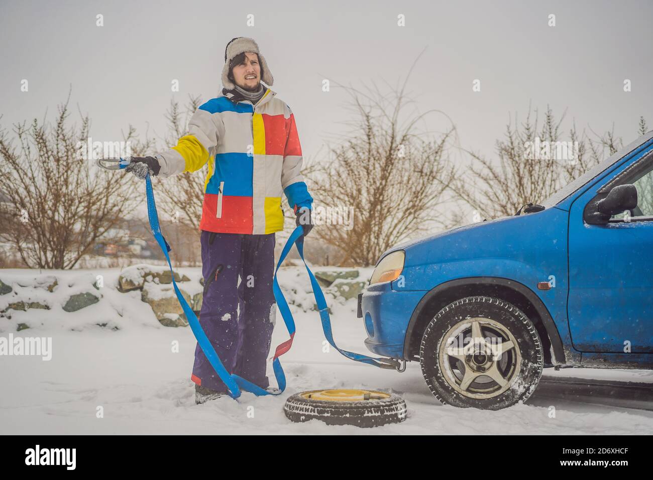 Car tow rope hires stock photography and images Alamy