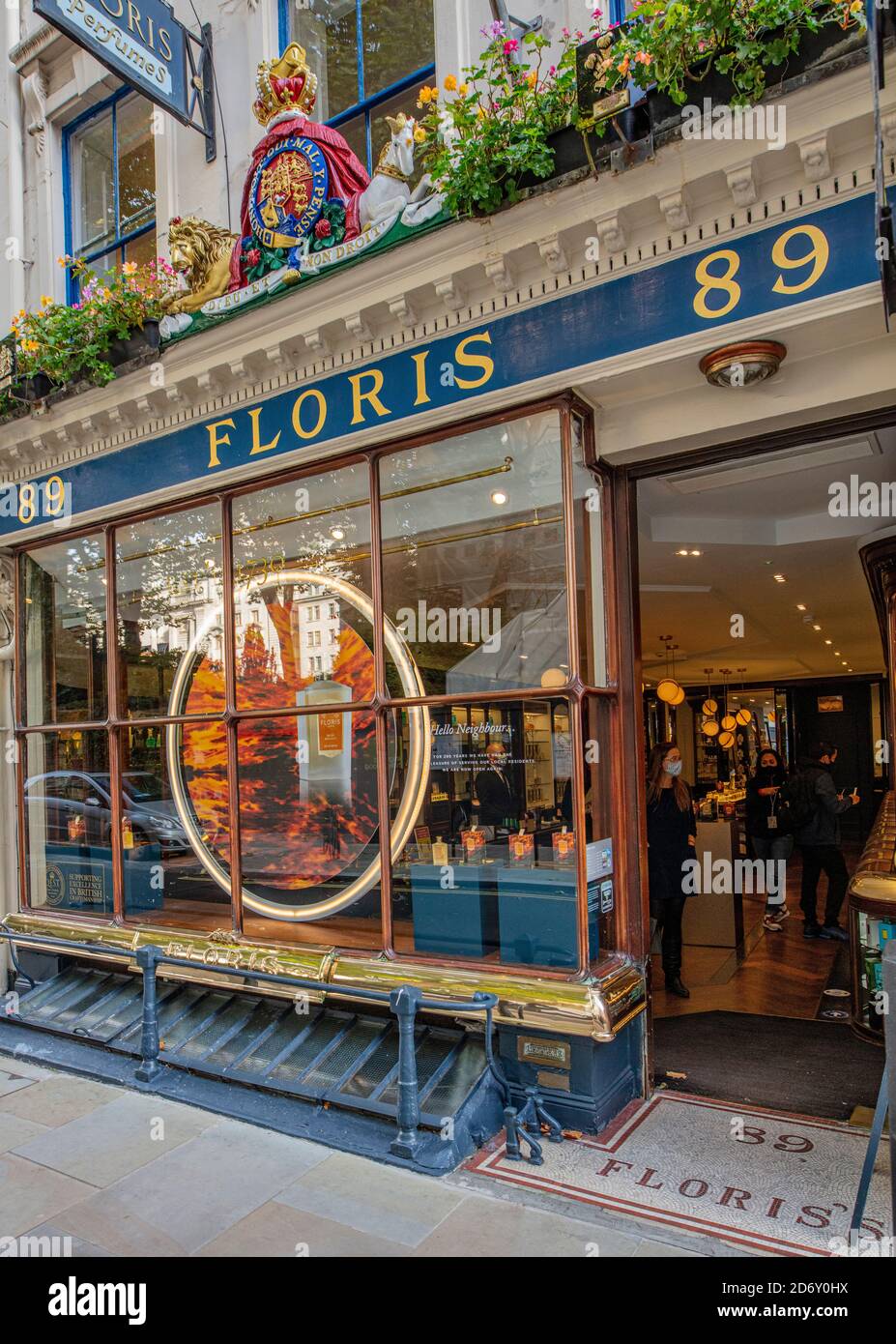 Floris, perfumer, high-end luxury store in Jermyn St, St James's London Stock Photo