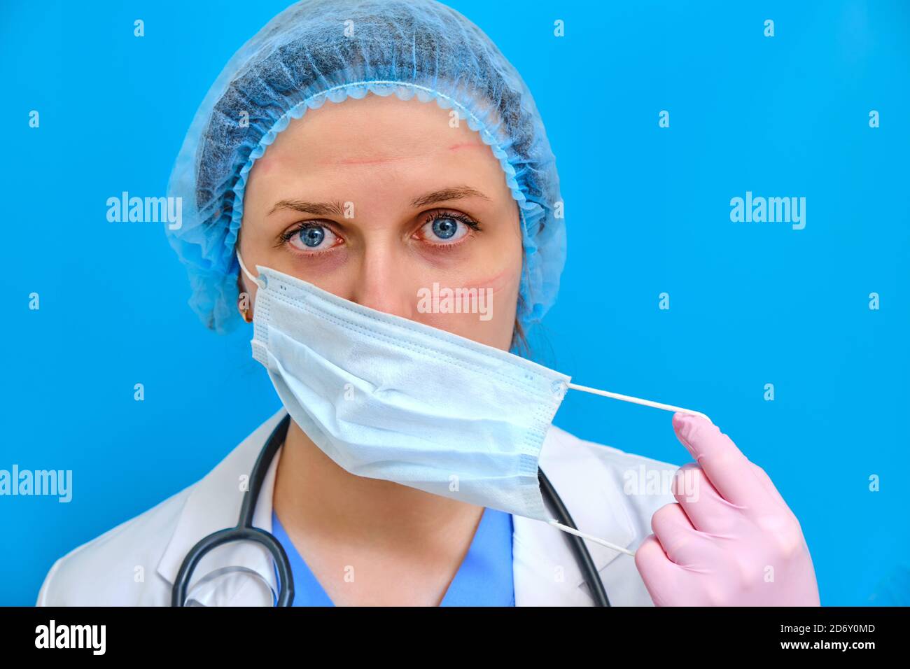 Wound care home nurse hires stock photography and images Alamy