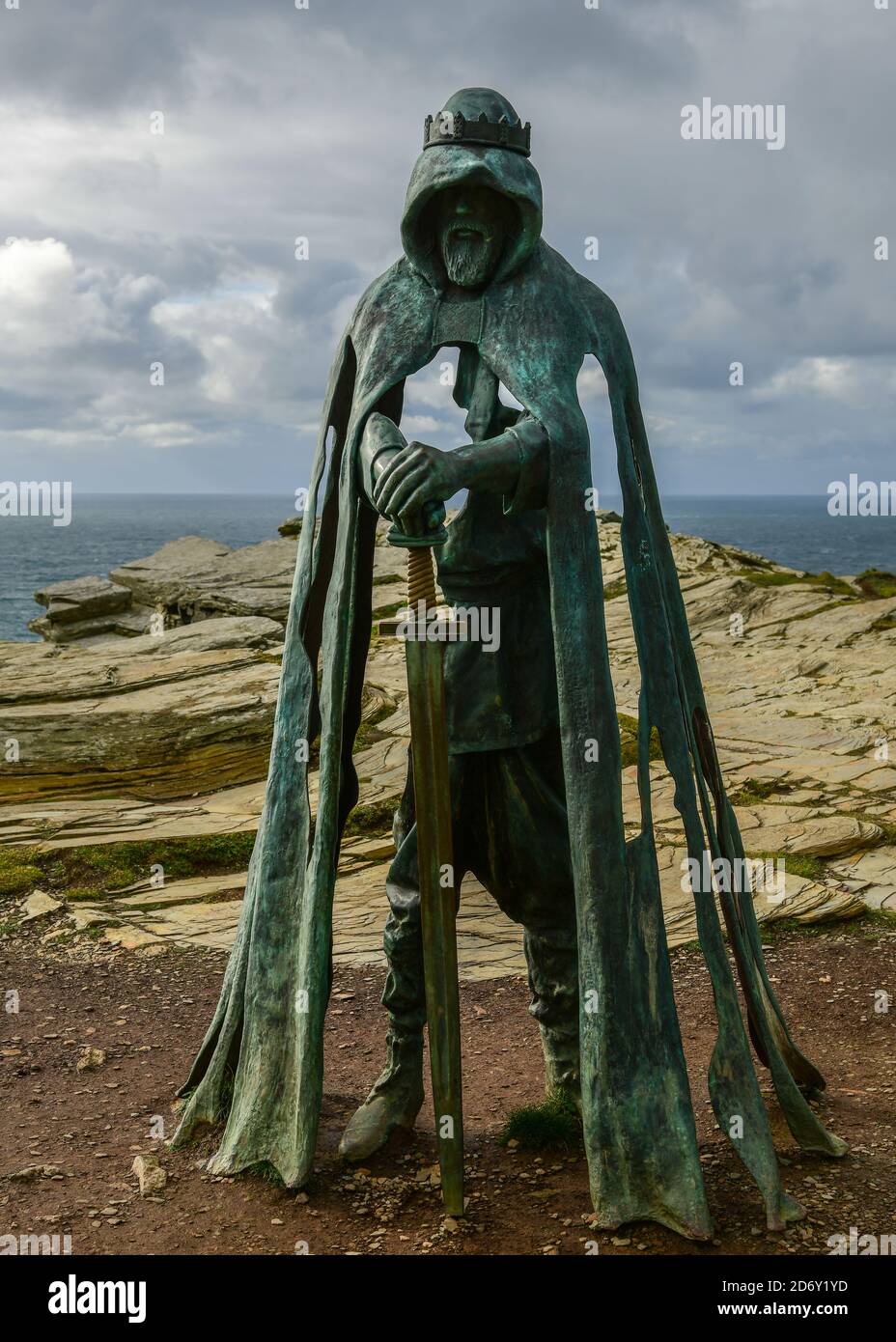 The Dark King on the fabled Tintagel Castle cliffs in Cornwall Stock Photo