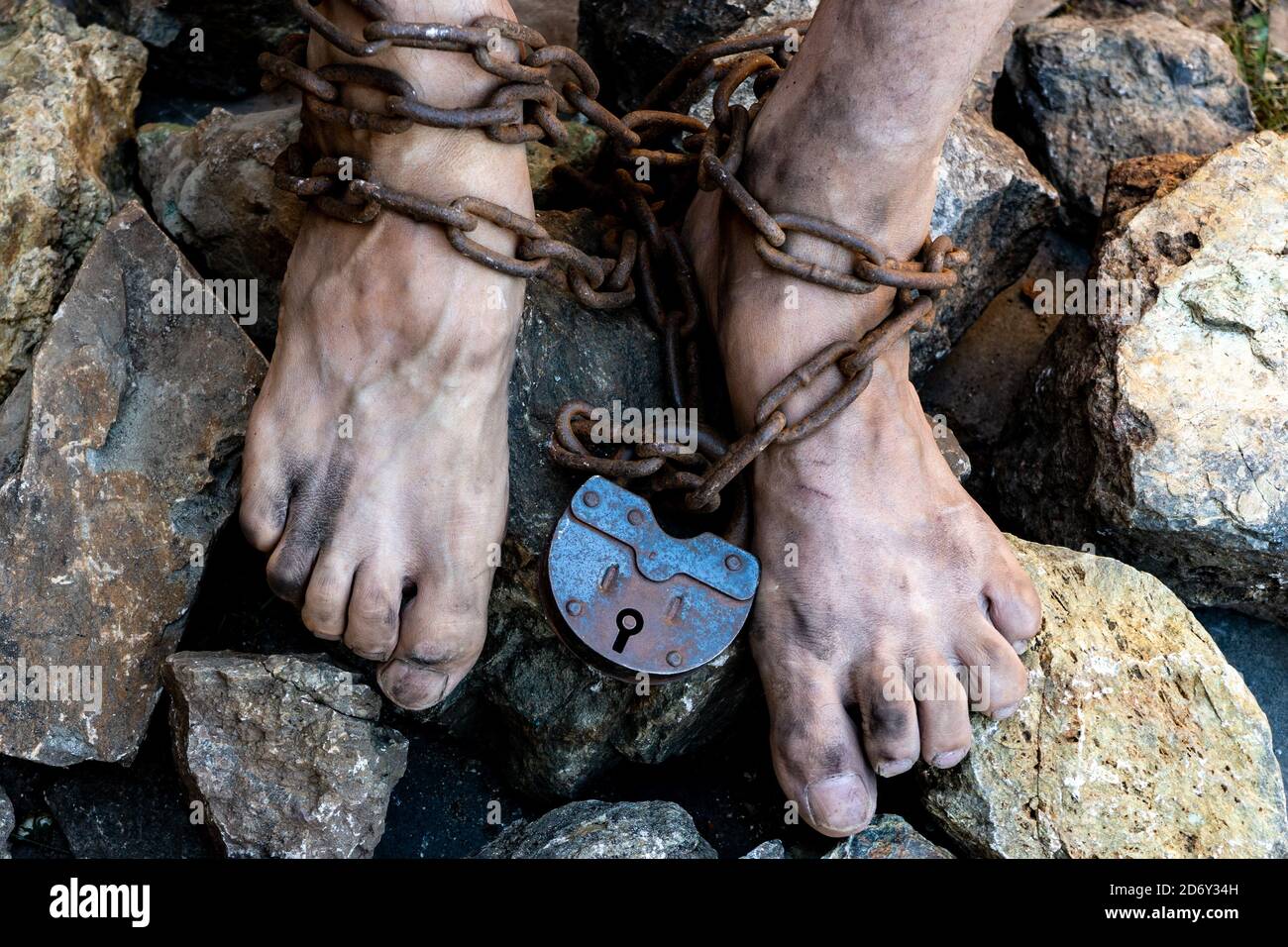 Dirty feet slave