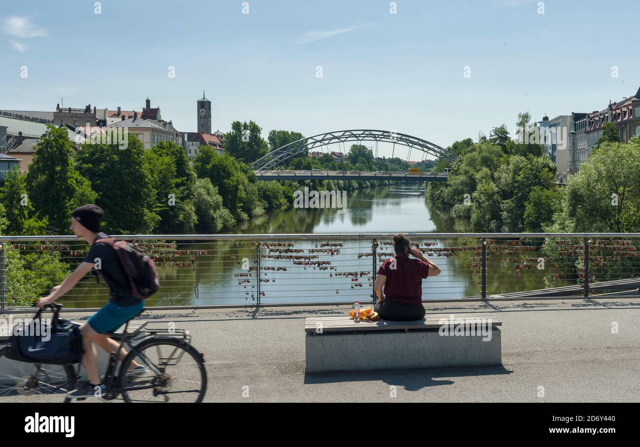 The Kettenbruecke (chain bridge) spanning the Main Donau Channel or the right arm of river Regnitz, Bamberg, Franconia, Bavaria. The Old Town is liste Stock Photo