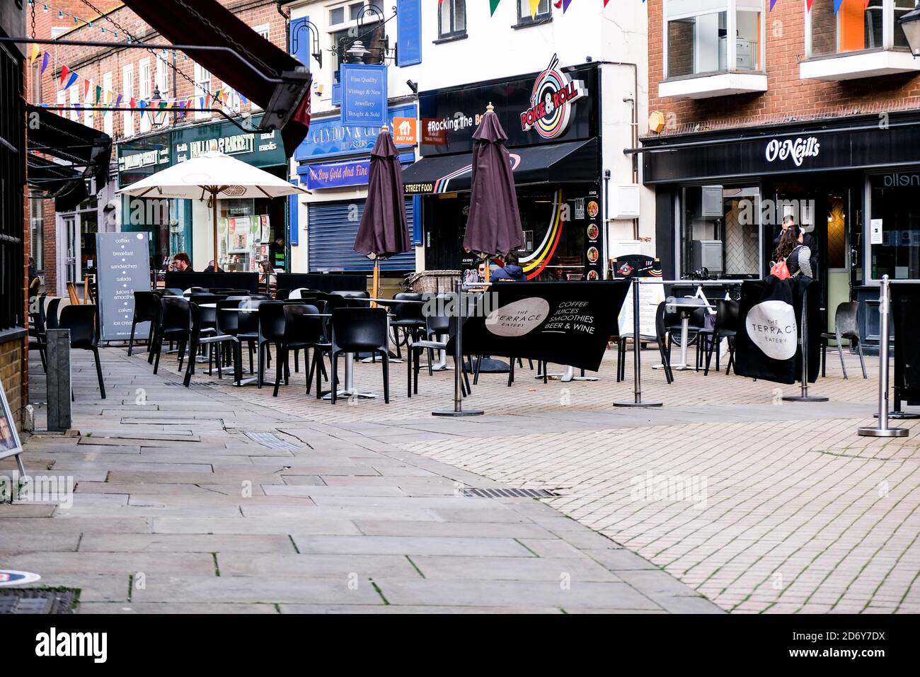 London UK October 19 2020, Empty Outside Cafe Or Restaurant Seating Areas During Covid-19 Goverment Lockdown Guidance Stock Photo