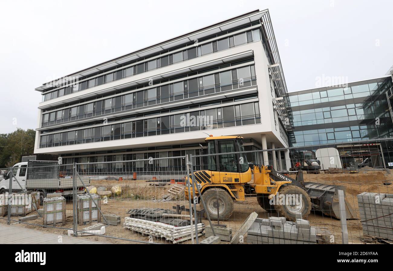 Rostock, Germany. 20th Oct, 2020. The new trauma surgery in the new