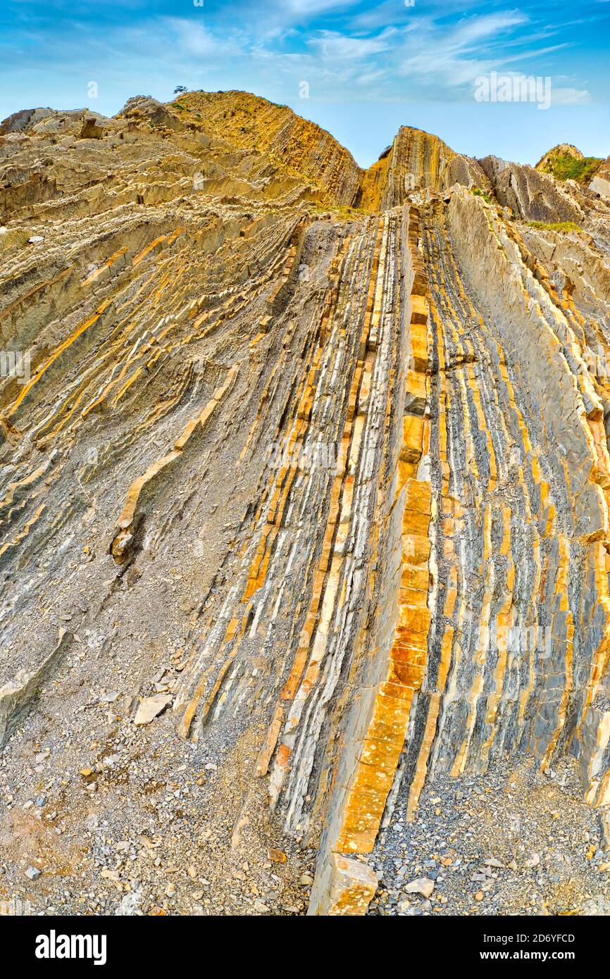 Steeply-tilted Layers of Flysch, Flysch Cliffs, Basque Coast UNESCO Global Geopark, European Geopark Network, Zumaia, Guipúzcoa, Basque Country, Spain Stock Photo