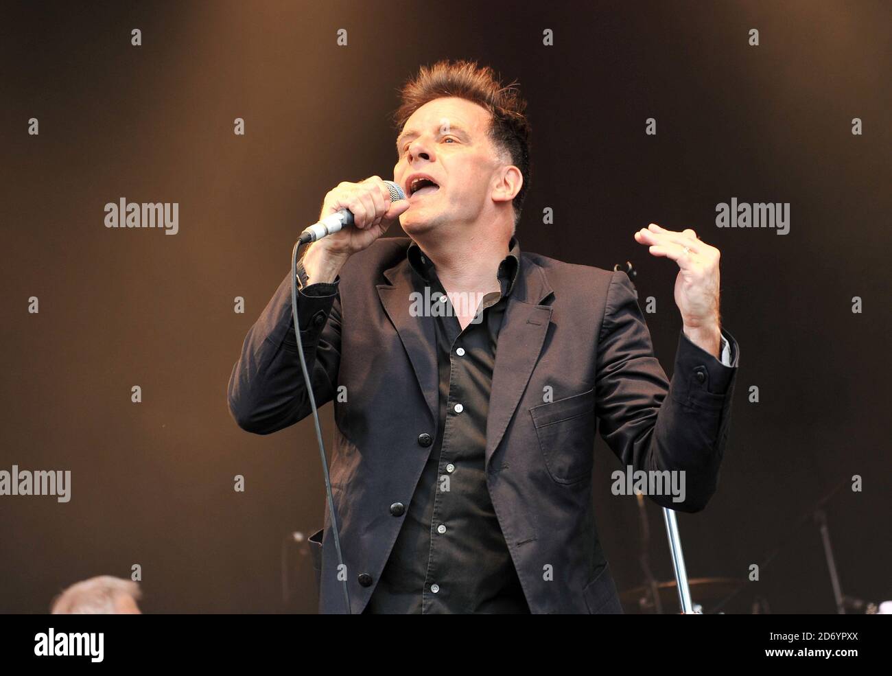 Ricky Ross and Lorraine McIntosh of Deacon Blue perform at the Cornbury Festival, at Great Tew in Oxfordshire. Stock Photo