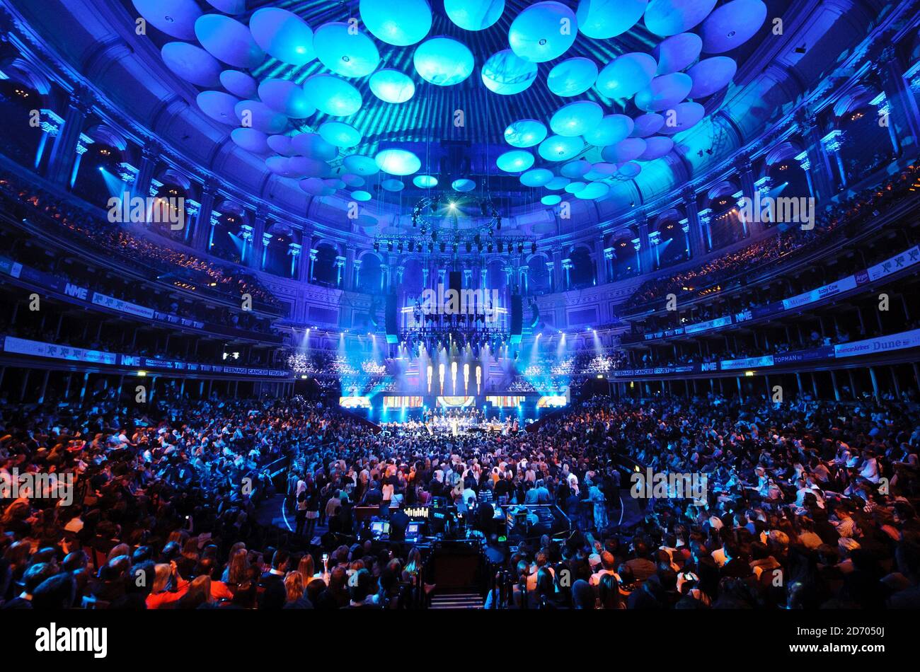 Florence and the Machine perform live on stage during the Teenage Cancer  Trust series of concerts at the Royal Albert Hall in west London Stock  Photo - Alamy, image size:1300x950
